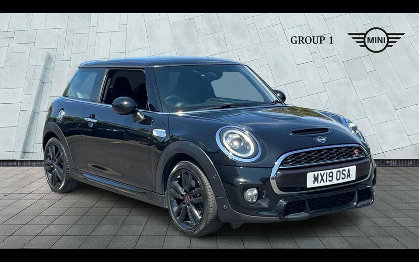 Mini Hatch 3-Door Hatch Cooper S Sport Black