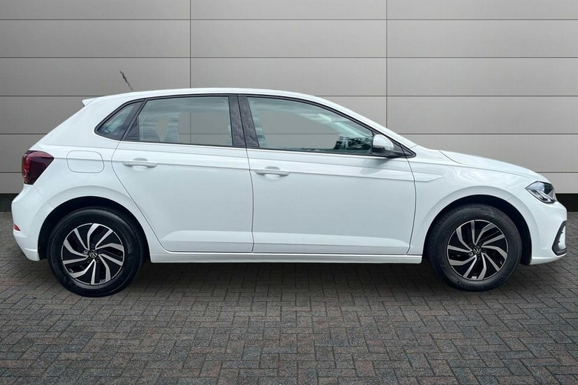 Volkswagen Polo 1.0 Tsi Life Hatchback 95 Ps White #4