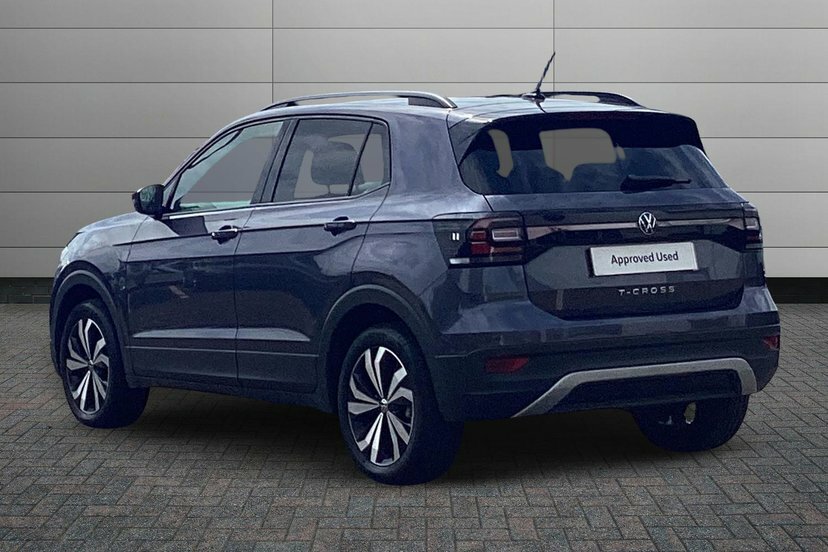 Volkswagen T-Cross 1.0 Tsi Black Edition Suv Dsg 110 Ps DF73SDV Grey #3