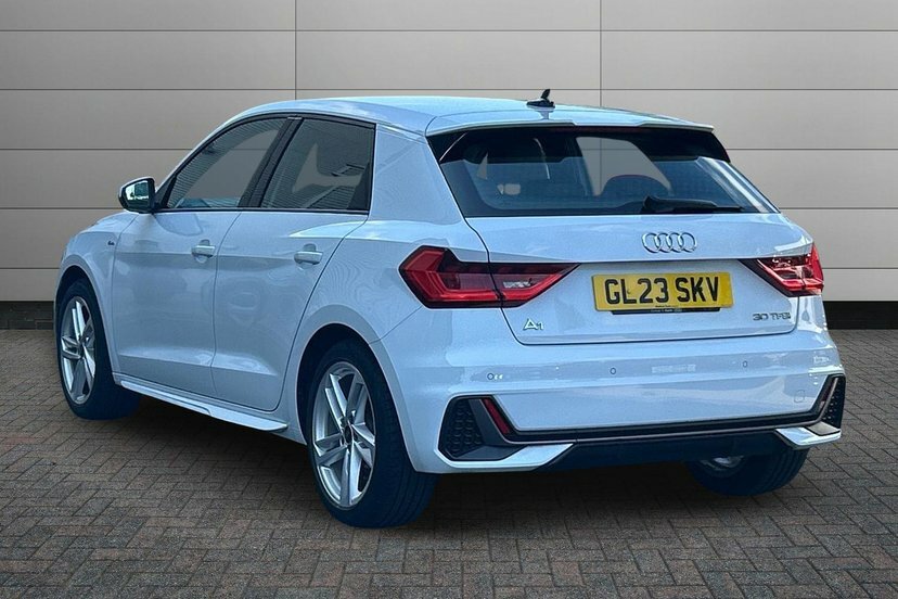 Audi A1 1.0 Tfsi 30 S Line Sportback S Tronic White #3