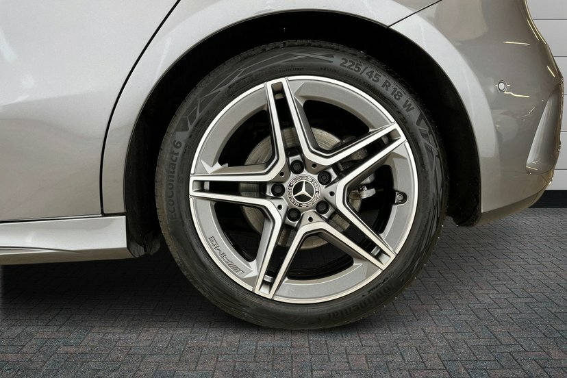 Mercedes-Benz A Class A200 Amg Line Premium AP73DJZ Grey #4