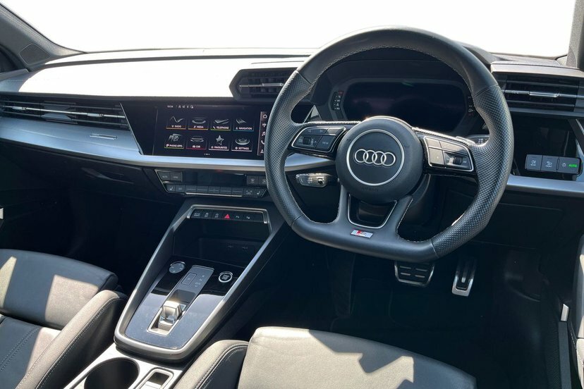 Audi A3 1.5 Tfsi 35 Black Edition Sportback S T Black #6