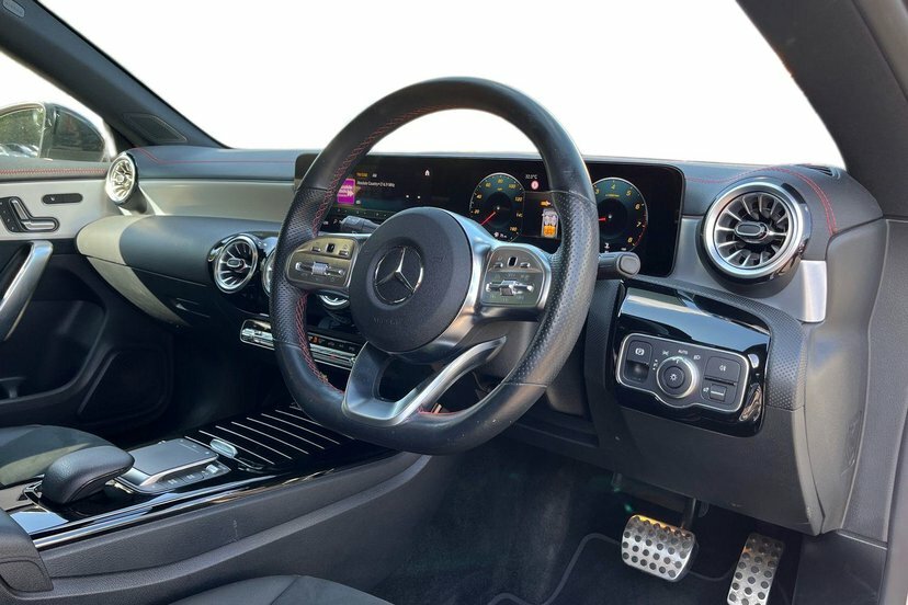 Mercedes-Benz CLA Class Cla180 Amg Line Night Edition Premium Plus Coupe EP23BAO Silver #5