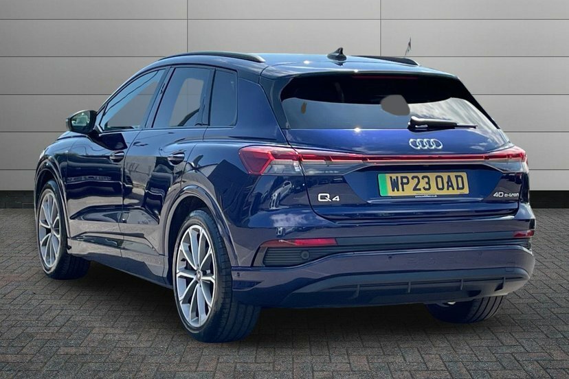 Audi Q4 E Tron 40 Edition 1 Suv 82Kwh 204 Ps Blue #3