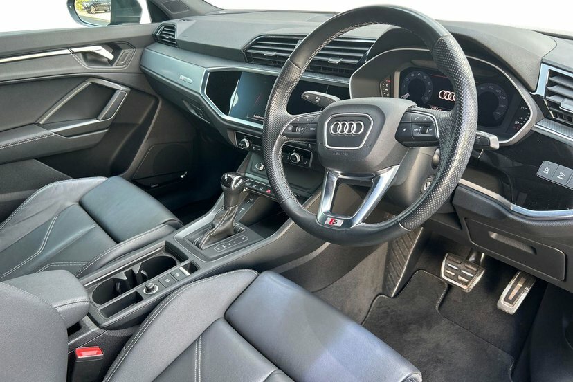 Audi Q3 1.5 Tfsi Cod 35 S Line Sportback S Tron Grey #6
