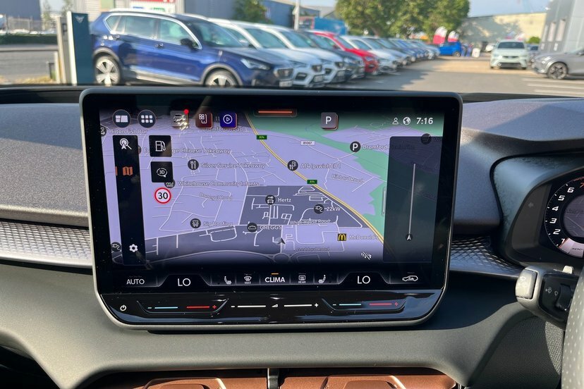 Cupra Terramar 1.5 Etsi 150 V2 Dsg Purple #44
