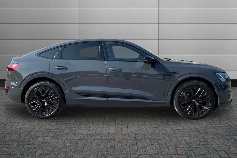 Audi Q8 e tron 50 Black Edition Sportback Quatt Grey #4