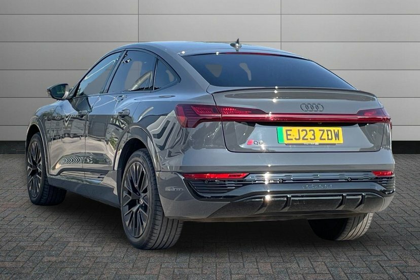 Audi Q8 e tron 50 Black Edition Sportback Quatt Grey #3