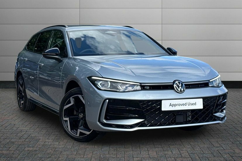 Volkswagen Passat 1.5 Etsi Mhev R-line Dsg Silver
