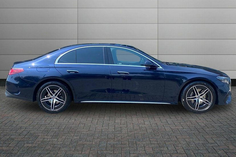 Mercedes-Benz E Class E200h Mhev Amg Line Premium KN25LHL Blue #3