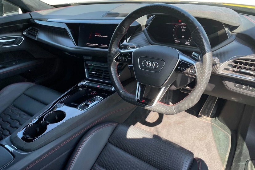 Audi Rs E-Tron Gt 93.4Kwh Carbon Black Saloon Quat Black #6