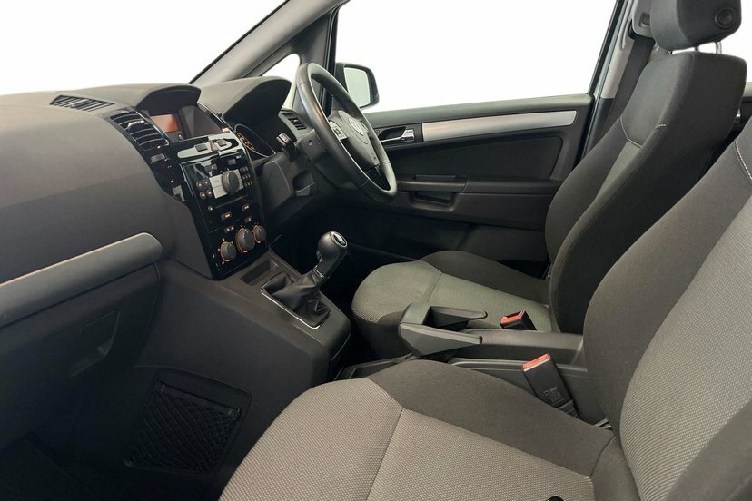 Vauxhall Zafira 1.8 16V Exclusiv Mpv Euro 5 120 Silver #2