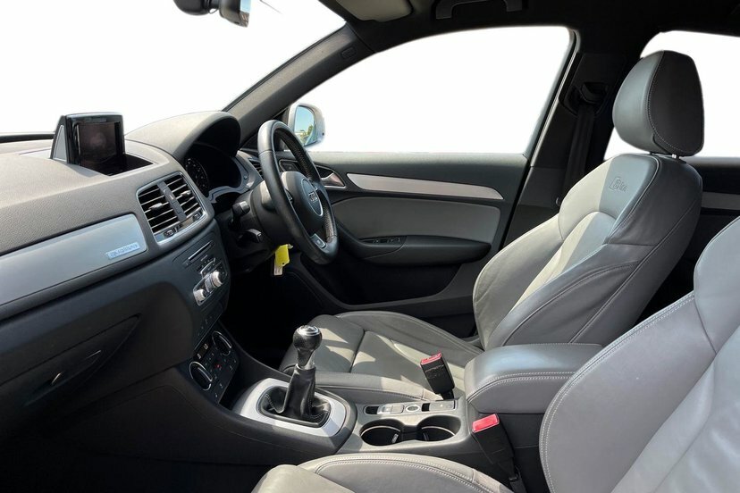 Audi Q3 2.0 Tdi S Line Plus Quattro  #2