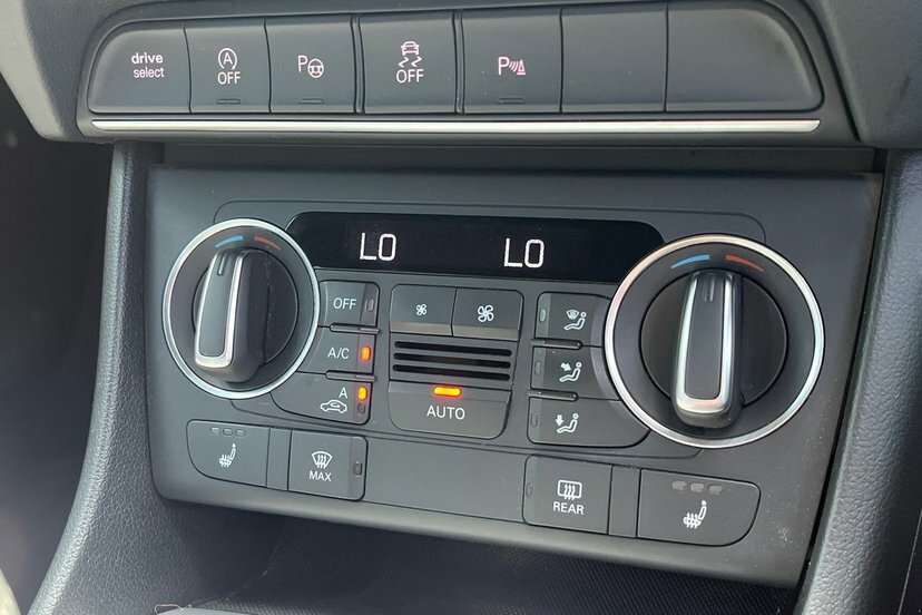 Audi Q3 1.4 Tfsi Cod White #16