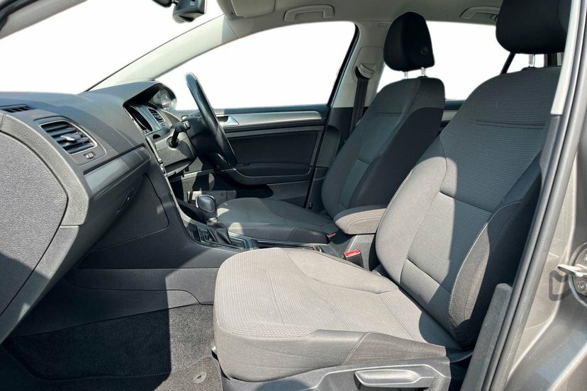 Volkswagen Golf 1.4 Tsi Bluemotion Tech Match Hatchback PJ64WPF Grey #2