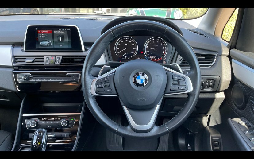 BMW 2 Series Active Tourer 220I Se Active Tourer White #5