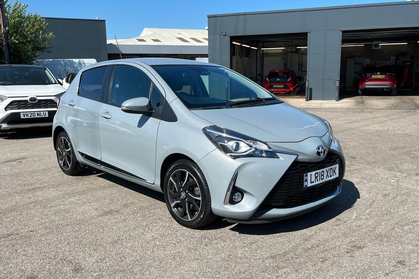 Toyota Yaris 1.5 Vvt-i Excel Black #21