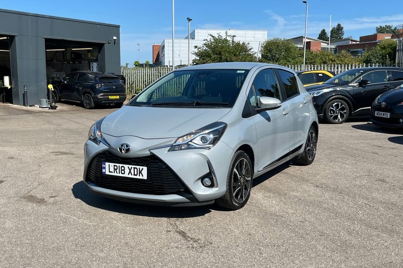 Toyota Yaris 1.5 Vvt-i Excel Black #43