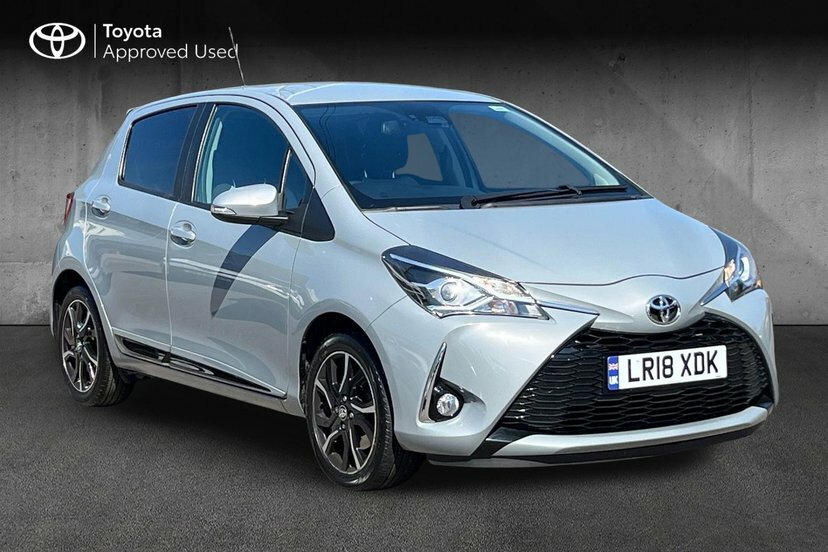 Toyota Yaris 1.5 Vvt-i Design Hatchback 111 Grey