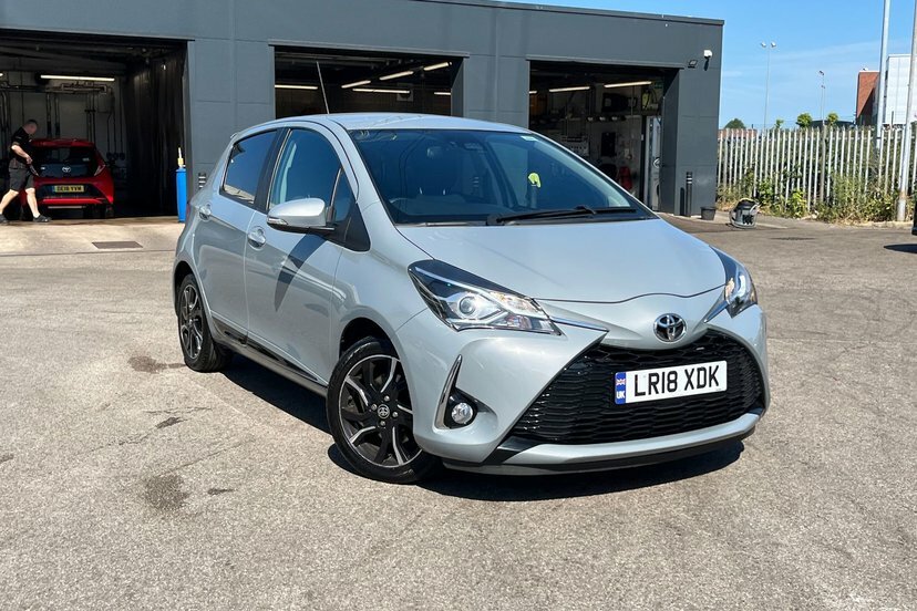 Toyota Yaris 1.5 Vvt-i Excel Black #29