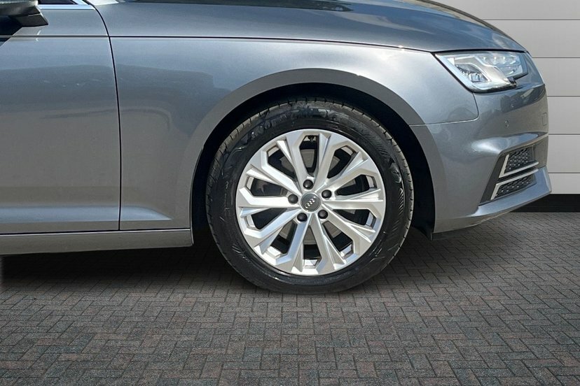 Audi A4 Avant 2.0 Tfsi 35 Se S Tronic GV19LZO #5