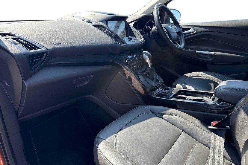 Ford Kuga 1.5T Ecoboost Titanium X Suv Awd  #2