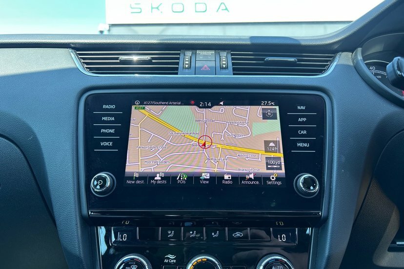 Skoda Octavia  White #23
