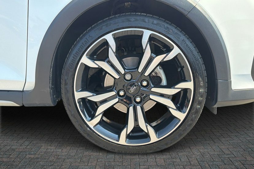 Ford Fiesta 1.0T Ecoboost Mhev Active X Edition Hatchback White #5
