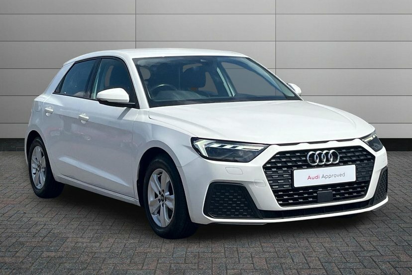 Audi A1 1.0 Tfsi 25 Technik Sportback 9 White