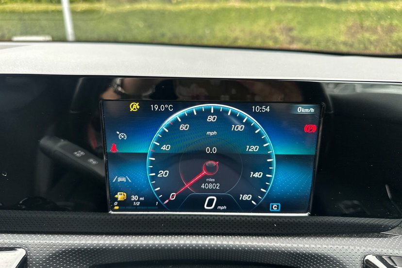 Mercedes-Benz A Class A200 Amg Line Blue #6