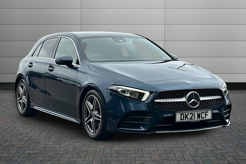 Mercedes-Benz A Class A200 Amg Line Blue