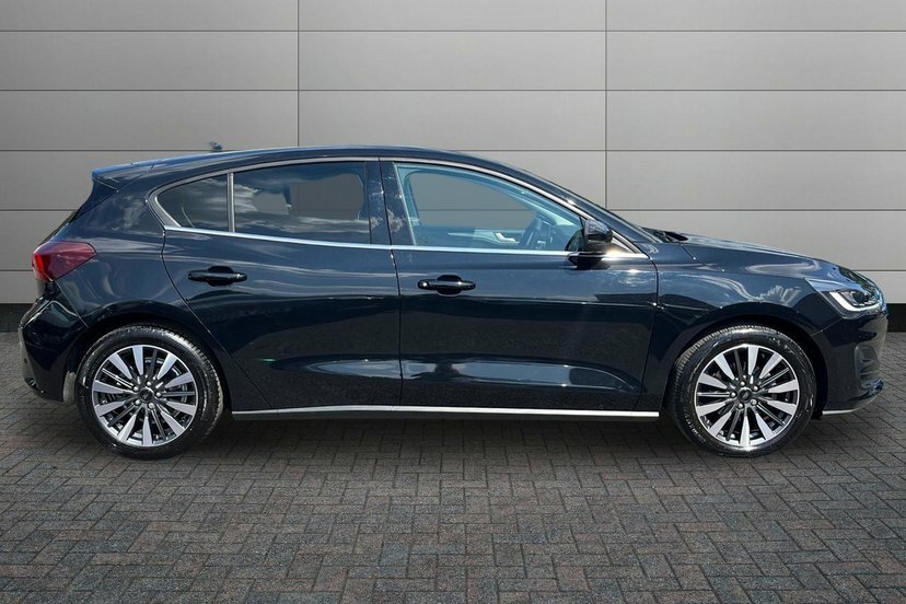 Ford Focus 1.0T Ecoboost Mhev Titanium X Edition Hatchback EF23DNX Black #4