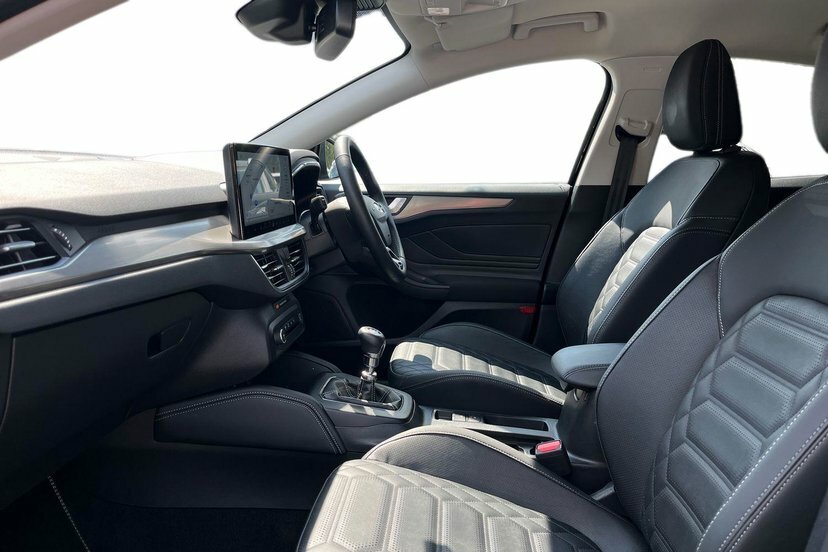 Ford Focus 1.0T Ecoboost Mhev Titanium X Edition Hatchback EF23DNX Black #2
