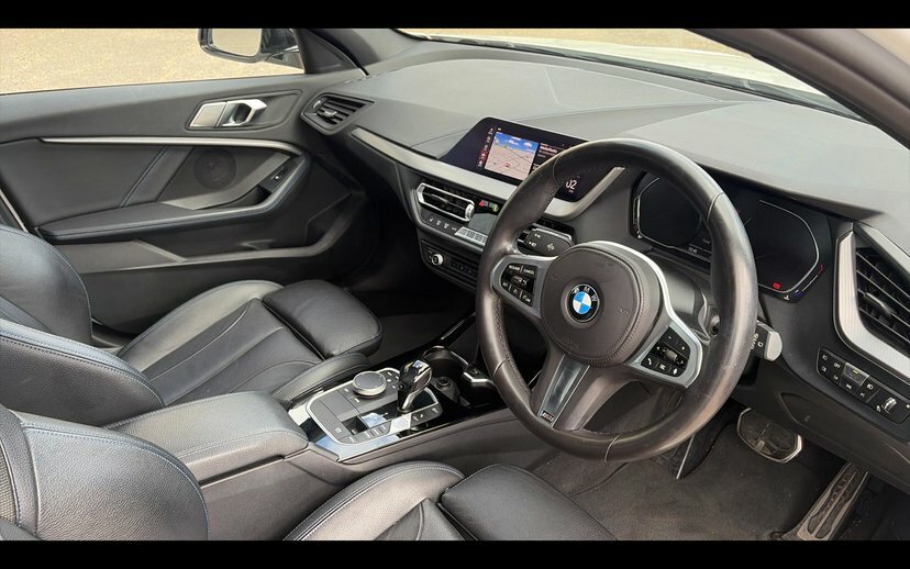BMW 1 Series 118I M Sport LB20UAU White #6