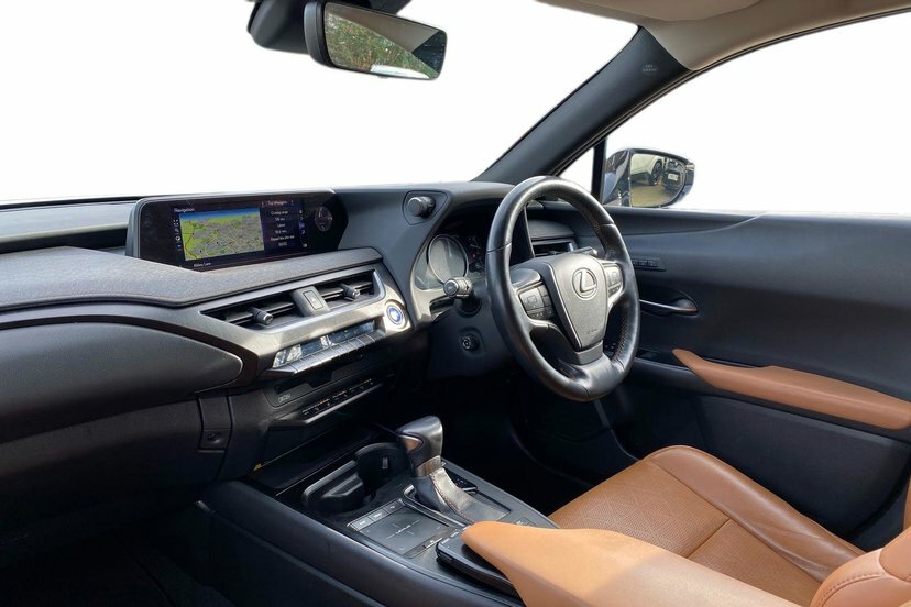 Lexus UX 2.0 250H Takumi Suv Hybrid E-cvt 184 P White #2
