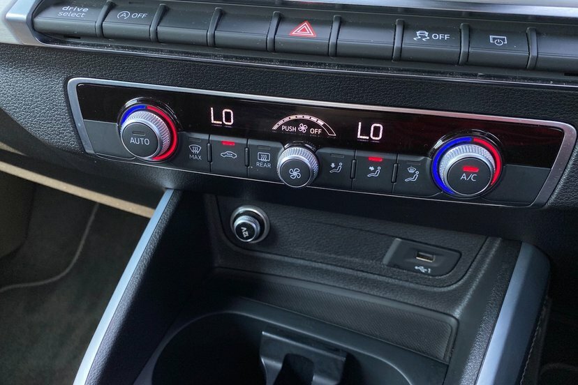 Audi SQ2 Tfsi Grey #25