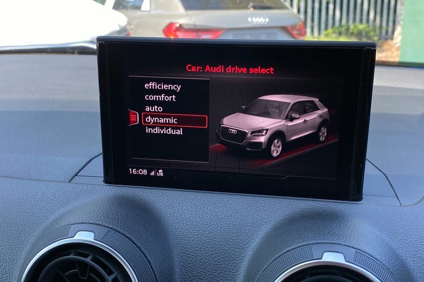 Audi SQ2 Tfsi Grey #20