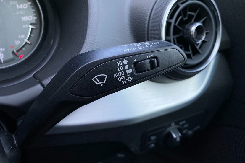 Audi SQ2 Tfsi Grey #36
