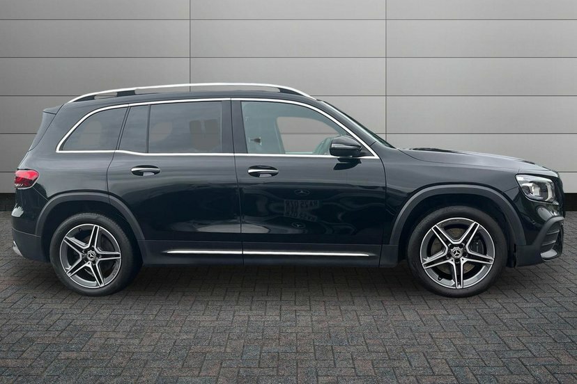 Mercedes-Benz GLB Class Glb220d Amg Line Premium Black #3