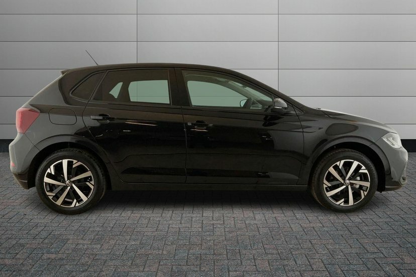 Volkswagen Polo 1.0 Tsi Match Hatchback Dsg 95 Ps AP26FYW Black #4