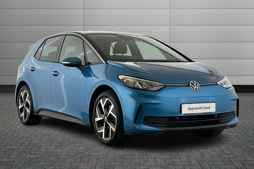 Volkswagen ID.3 Pure 52Kwh Match Hatchback 170 Black #3