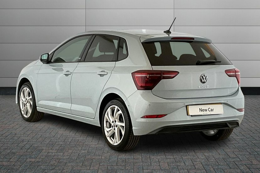 Volkswagen Polo 1.0 Tsi Edition 50 Hatchback 95 Blue #3