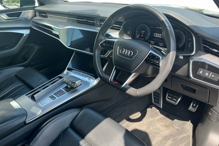 Audi A7 2.0 Tfsie 55 Competition Sportback Plug Grey #6
