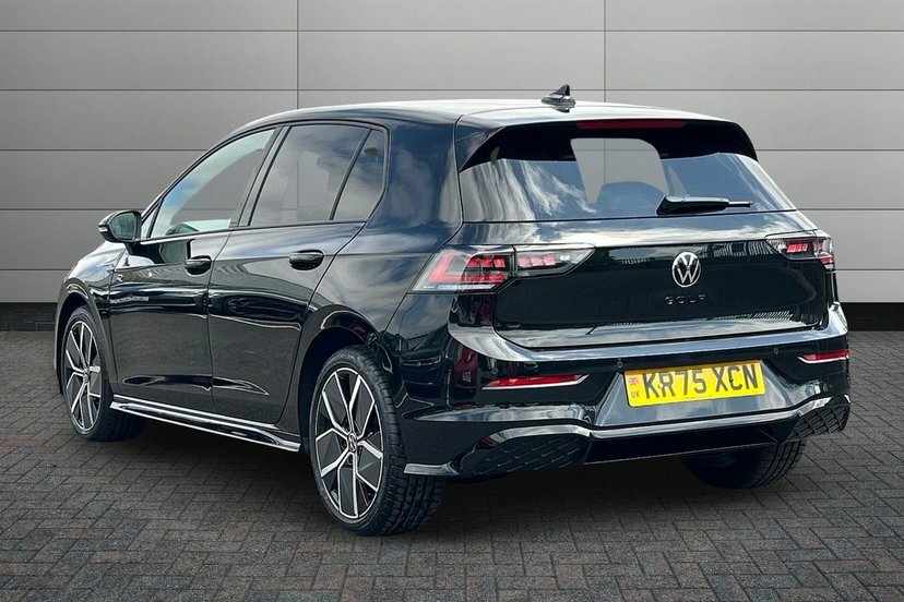 Volkswagen Golf 2.0 Tdi Black Edition Hatchback Dsg 15 Black #3