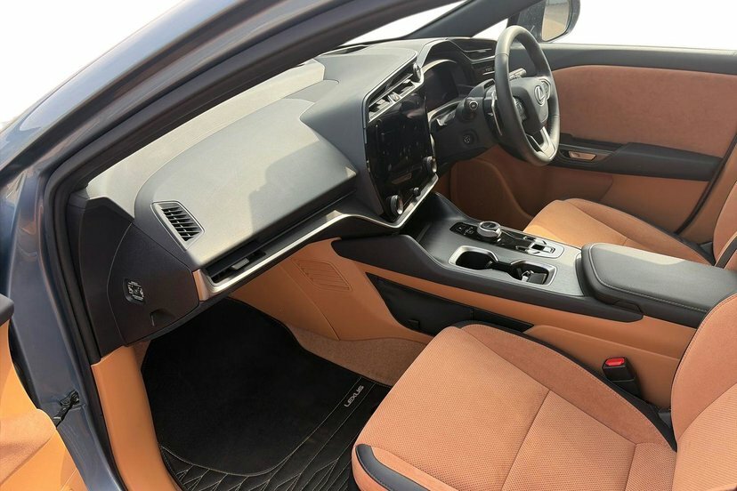 Lexus RZ 450E 71.4Kwh Takumi Suv Direct4 Blue #2