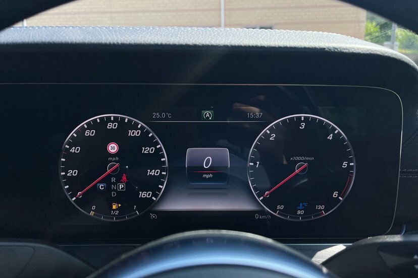Mercedes-Benz E Class E350d Amg Line Edition Premium Plus Saloon Grey #6