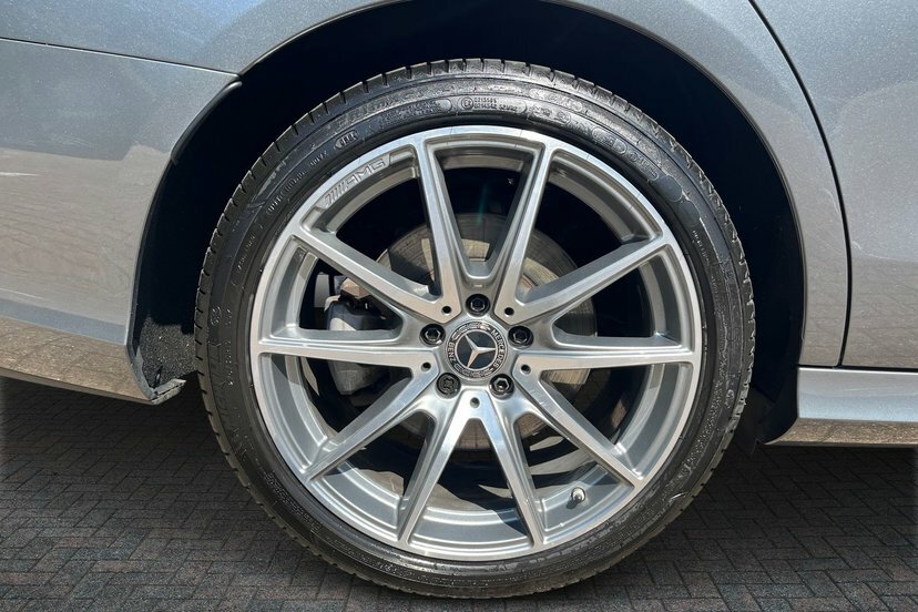 Mercedes-Benz E Class E350d Amg Line Edition Premium Plus Saloon Grey #4