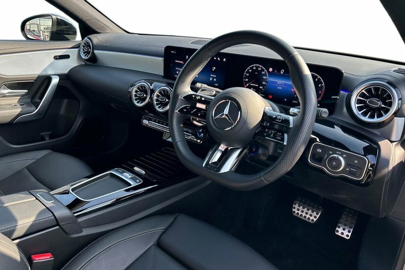 Mercedes-Benz A Class 2.0 A35h Mhev Amg Premium 7G-dct 4Matic Grey #5