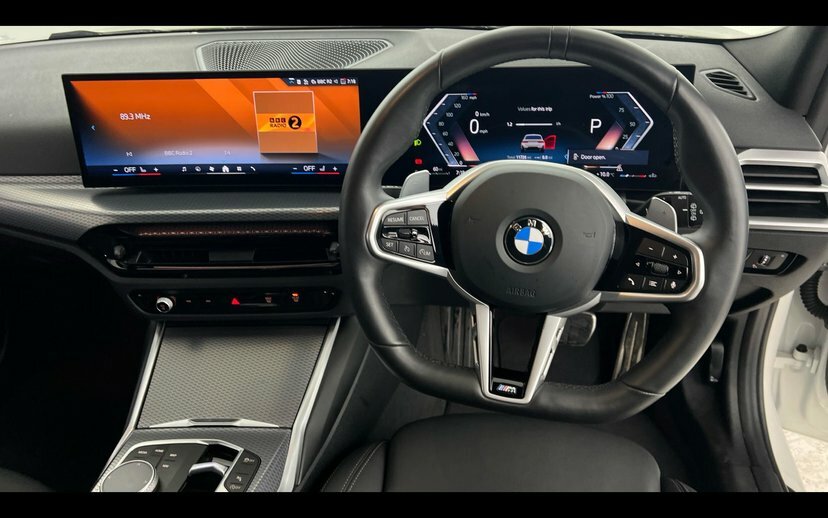 BMW 3 Series 320I M Sport Touring YF25ZZJ White #5