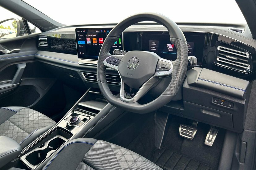 Volkswagen Tiguan 1.5 Tsi Ehybrid 19.7Kwh R-line Suv Plug Black #6